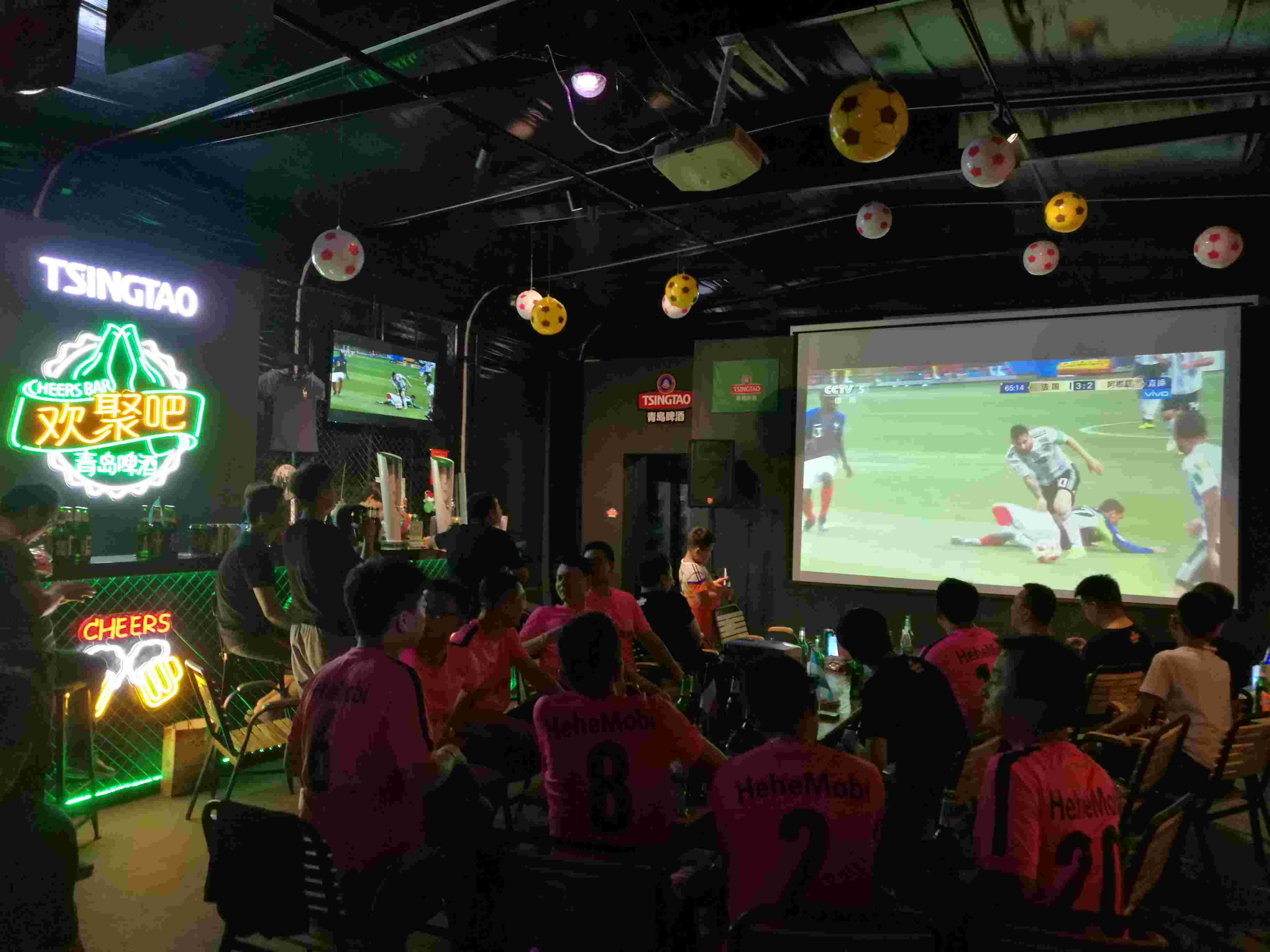 2018青島啤酒歡聚吧 (6).jpg